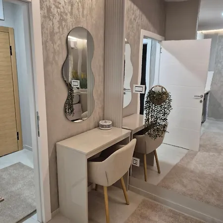 Cappuccino Lux Νόβι Σαντ